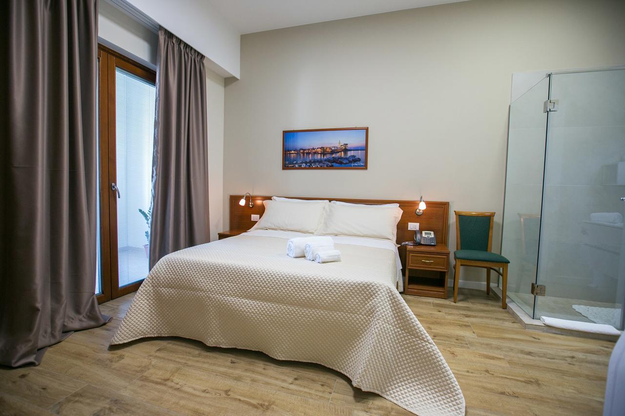 Residence トラーニ エクステリア 写真